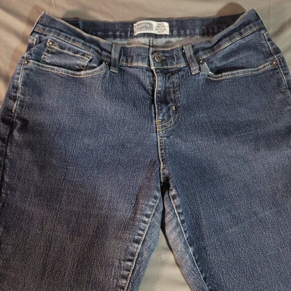 Levi Strauss Signature Jeans Womens 33* Blue Curvy Bootcut Dark Wash Denim - Picture 3 of 9